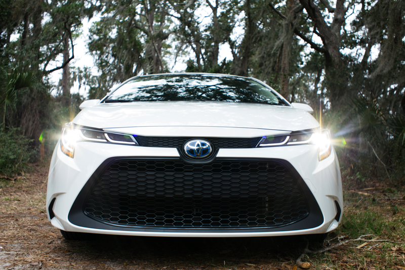 Illustration for article titled The 2020 Toyota Corolla Hybrid Has Killed the Prius and Stands Atop Its Grave